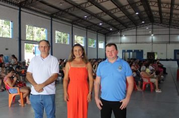 PRESIDENTE DA CÂMARA E VEREADORES PRESENTES NO EVENTO ALUSIVO AO DIA DA MULHER 