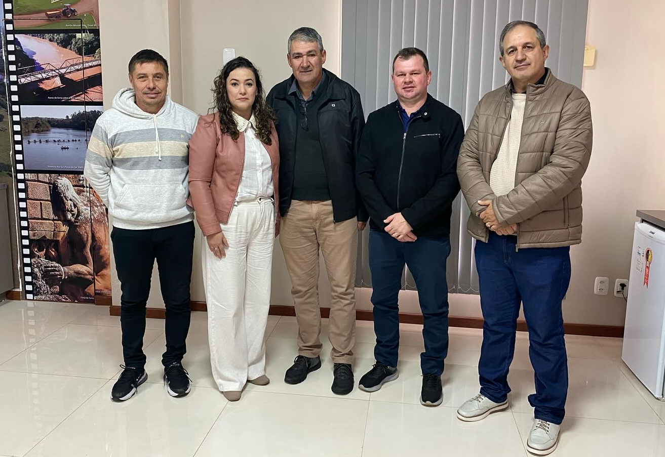 Poder Legislativo presente na Solenidade de Posse da nova Secretária da Fazenda e Planejamento 